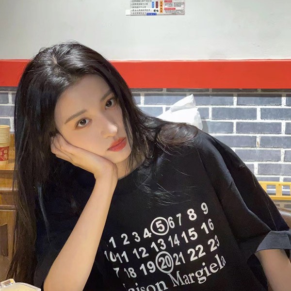 一目惚れ♪メゾンマルジェラ 520 ロゴTシャツ コピー 2色 Mau28234